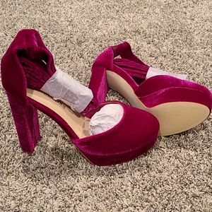 Magenta Velvet Pumps